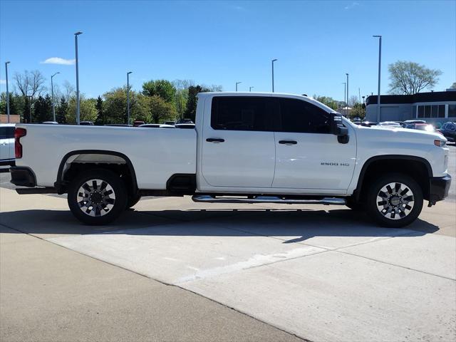 2022 Chevrolet Silverado 2500HD 4WD Crew Cab Long Bed Custom