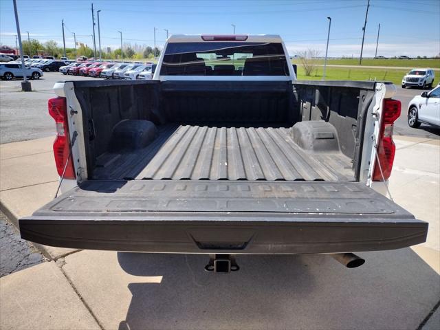 2022 Chevrolet Silverado 2500HD 4WD Crew Cab Long Bed Custom