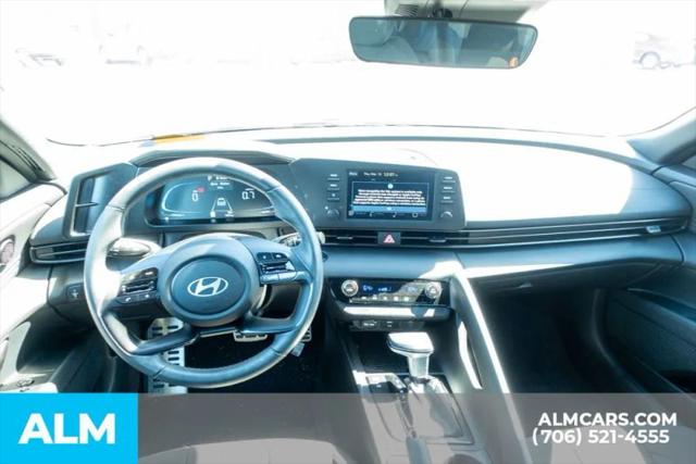 2025 Hyundai Elantra SEL Sport
