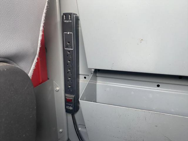 2018 Ford Transit w/Sliding Side Door w/RWB