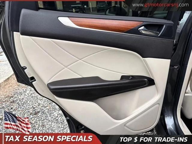 2017 Lincoln MKC Select