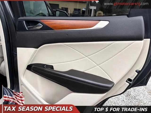 2017 Lincoln MKC Select