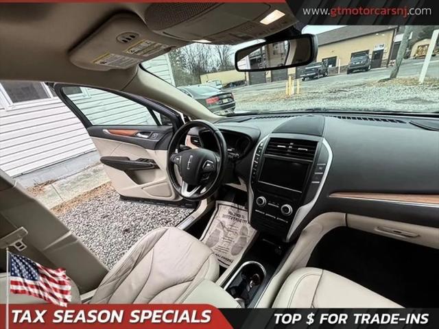 2017 Lincoln MKC Select