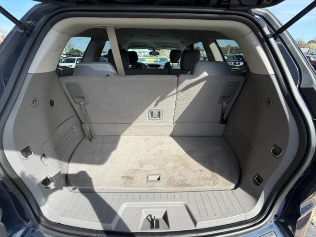 2017 Chevrolet Traverse LS