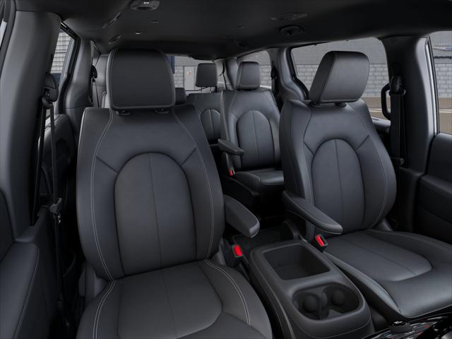 2026 Chrysler Pacifica Select AWD
