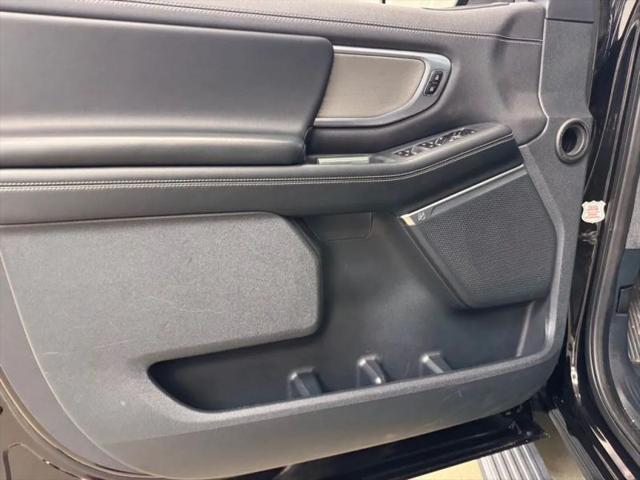 2025 Ford Expedition Platinum MAX