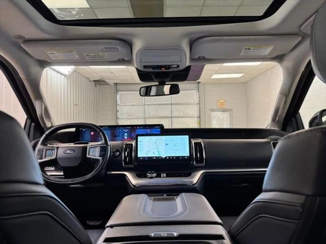 2025 Ford Expedition Platinum MAX
