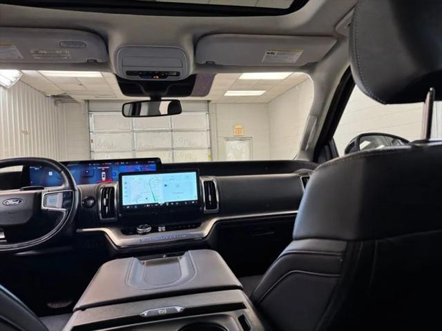 2025 Ford Expedition Platinum MAX