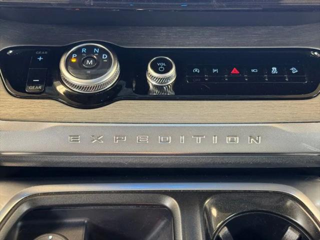 2025 Ford Expedition Platinum MAX
