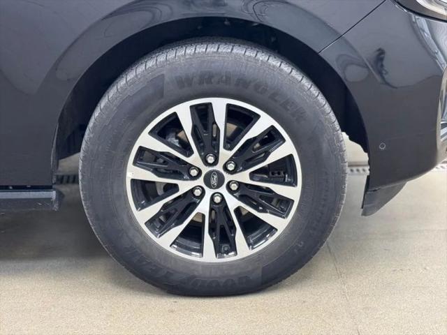 2025 Ford Expedition Platinum MAX