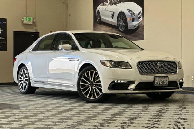 2017 Lincoln Continental Select