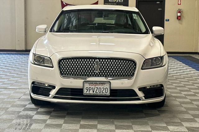 2017 Lincoln Continental Select