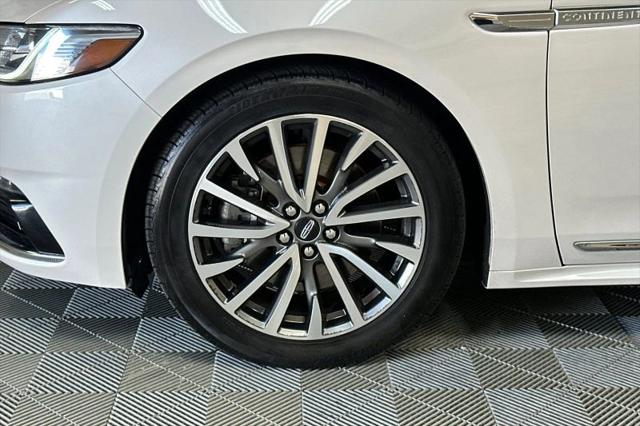 2017 Lincoln Continental Select