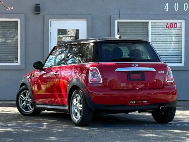 2012 MINI Cooper Cooper
