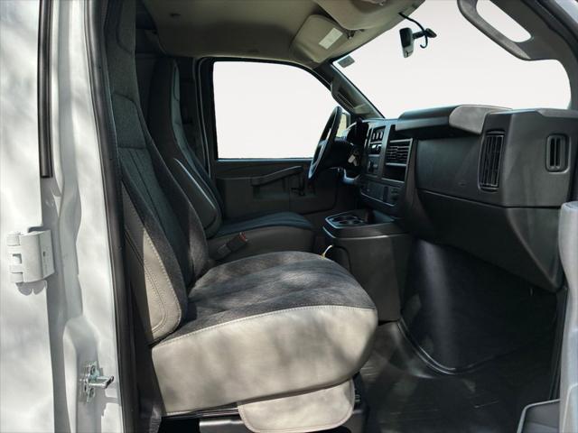 2026 GMC Savana Cargo 2500 Extended Wheelbase, Work Van, RWD