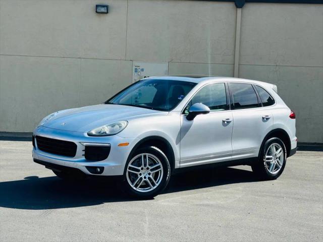 2016 Porsche Cayenne Base