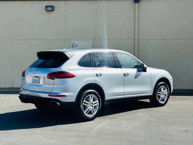 2016 Porsche Cayenne Base
