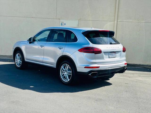 2016 Porsche Cayenne Base