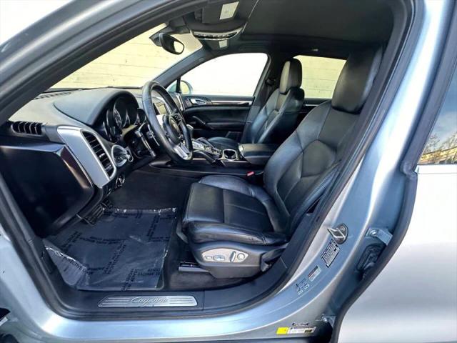 2016 Porsche Cayenne Base