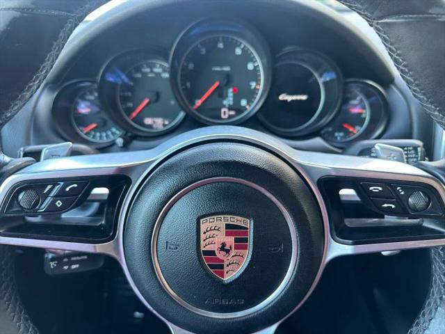 2016 Porsche Cayenne Base