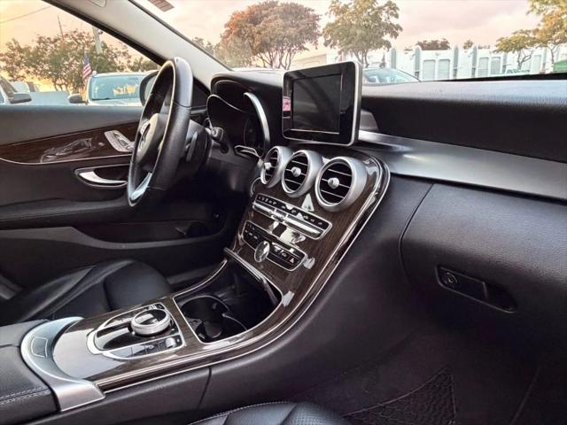 2017 Mercedes-Benz C-CLASS C 300 C 300