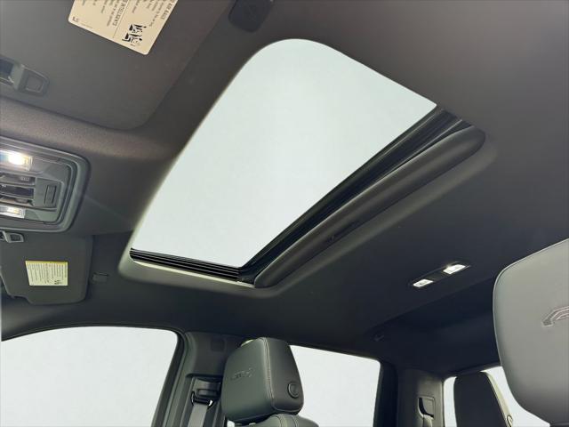 2026 GMC Sierra 2500HD Crew Cab, Standard Bed, AT4, 4WD