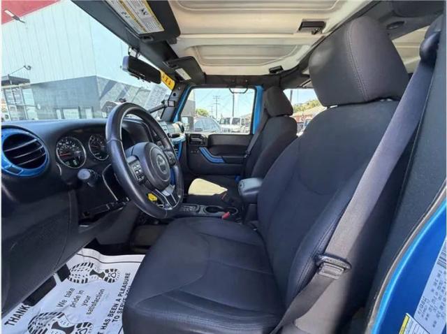 2015 Jeep Wrangler Unlimited Sport