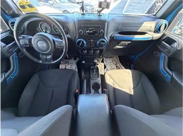 2015 Jeep Wrangler Unlimited Sport