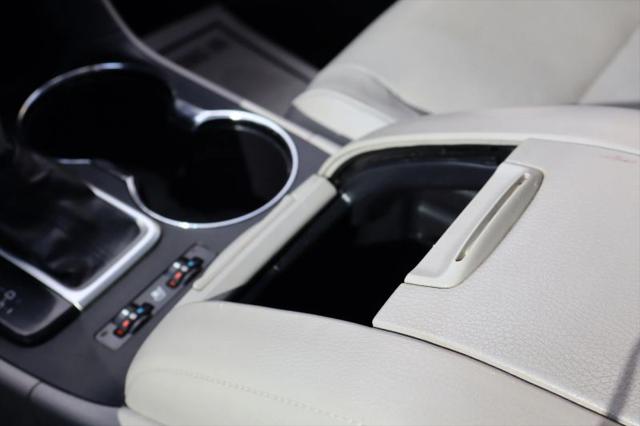2016 Toyota Highlander Limited V6
