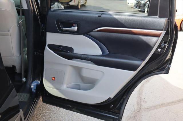 2016 Toyota Highlander Limited V6