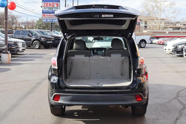 2016 Toyota Highlander Limited V6