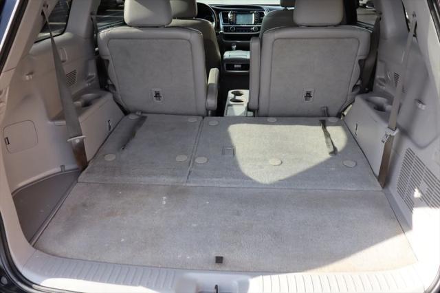 2016 Toyota Highlander Limited V6