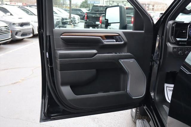 2024 Chevrolet Silverado 3500HD 4WD Crew Cab Long Bed High Country