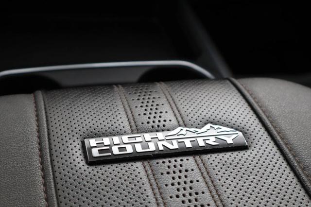 2024 Chevrolet Silverado 3500HD 4WD Crew Cab Long Bed High Country