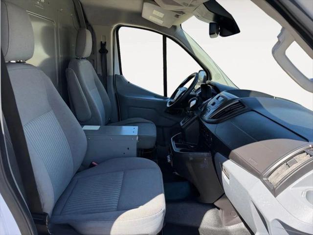2018 Ford Transit w/Sliding Side Door w/LWB