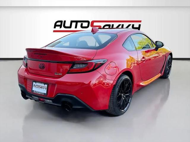 2025 Toyota GR86 Premium