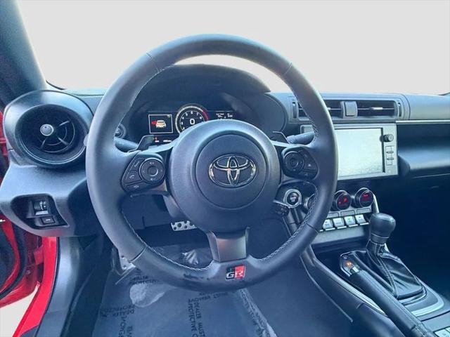 2025 Toyota GR86 Premium