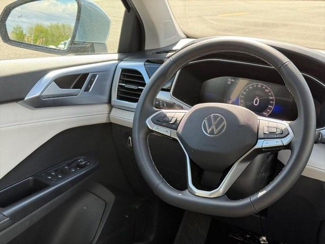 2026 Volkswagen Taos SE