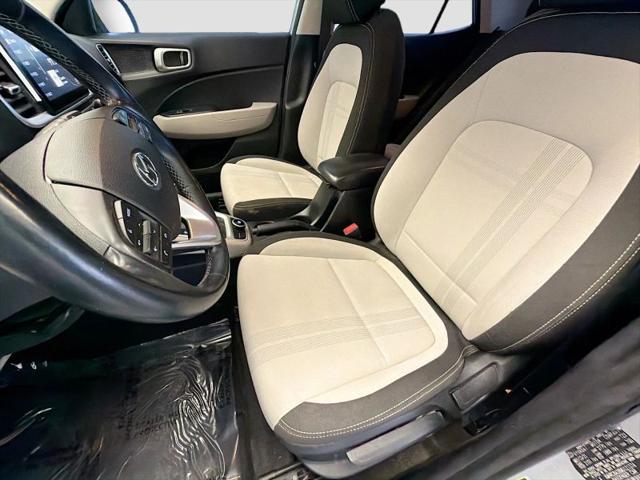 2021 Hyundai Venue SEL