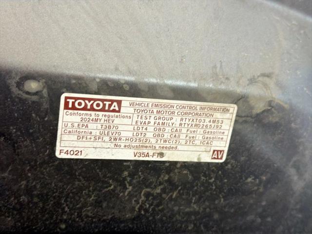 2024 Toyota Sequoia SR5