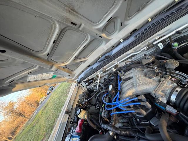 2003 Nissan Frontier SE-V6