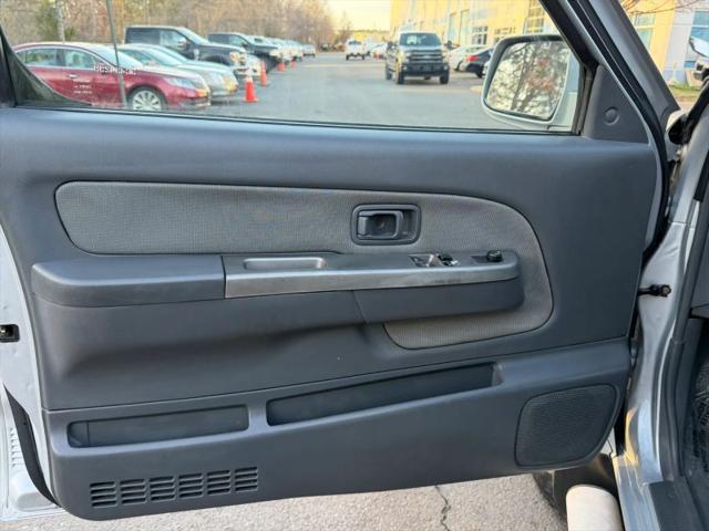 2003 Nissan Frontier SE-V6