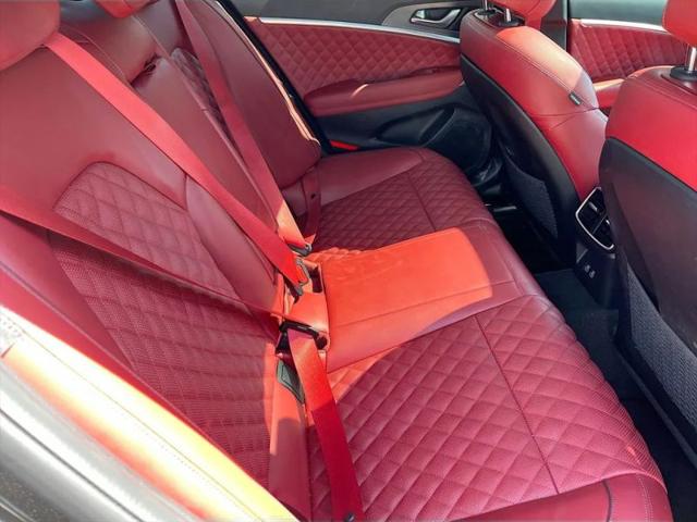 2025 Genesis G70 3.3T RWD Sport Advanced