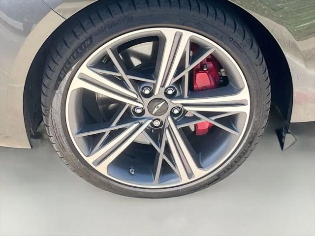 2025 Genesis G70 3.3T RWD Sport Advanced