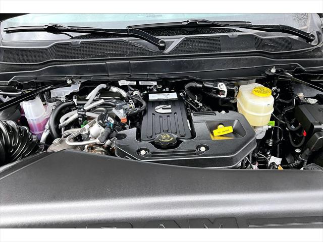 2026 Ram 3500 Tradesman Crew Cab 4x4 8' Box