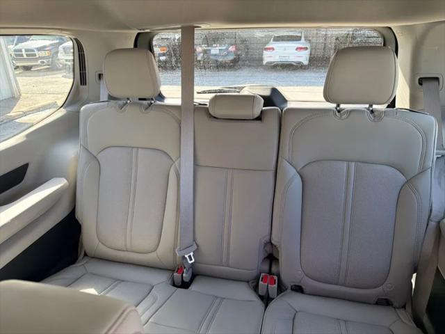 2022 Jeep Wagoneer Series III 4x2