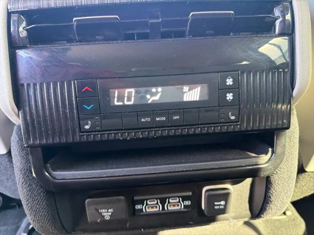 2022 Jeep Wagoneer Series III 4x2