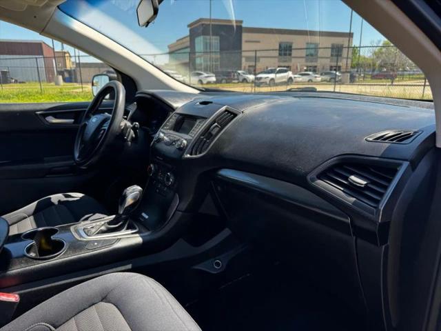 2016 Ford Edge SE