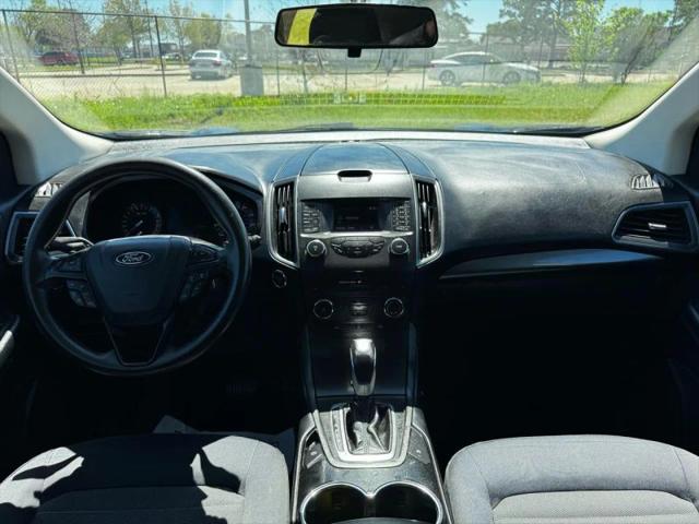 2016 Ford Edge SE