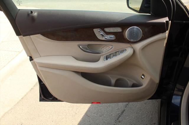 2016 Mercedes-Benz GLC 300
